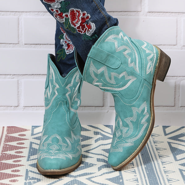 Trendy Cowgirl Floral Mid Heel Boots