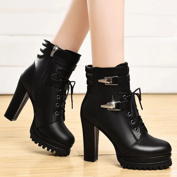 Trendy Soft Leather Black Chunky Heel Boots - TrendsetterbyTracy Boutique
