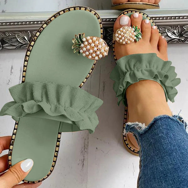 Trendy Pineapple Pearl Flat Sandals
