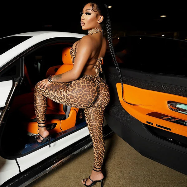 Trendy Two Piece Leopard Halter Crop Top And Jeggings Set