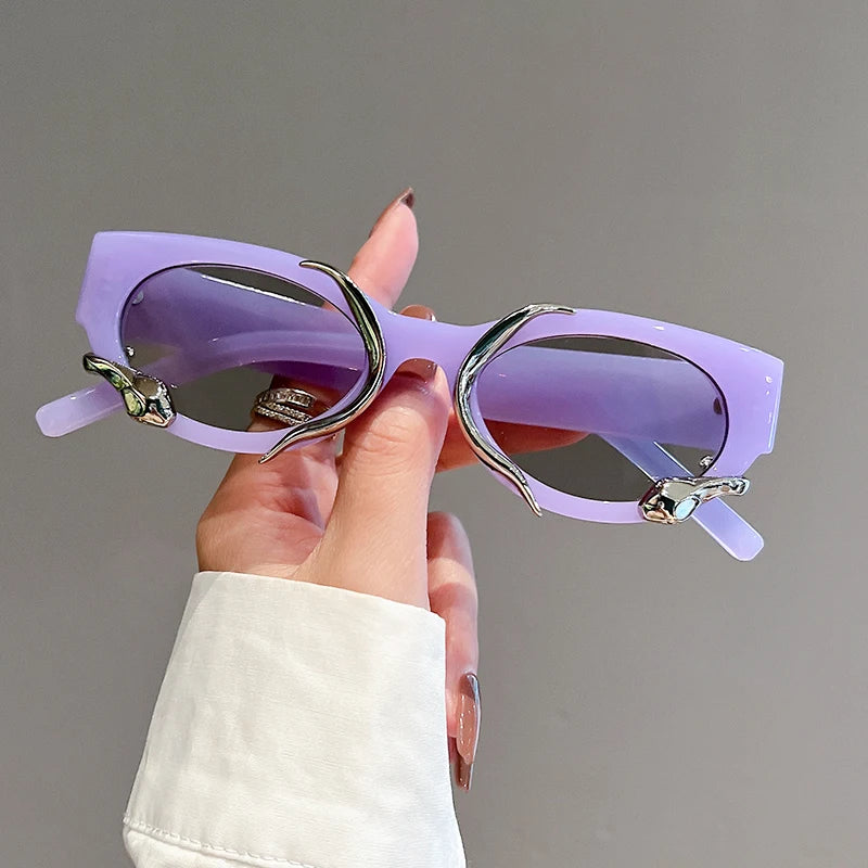Trendy Cat Eye Round Snake Wrapped Sunglasses