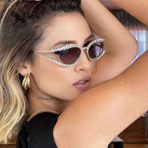 Trendy Rhinestone Retro Sunglasses - TrendsetterbyTracy Boutique
