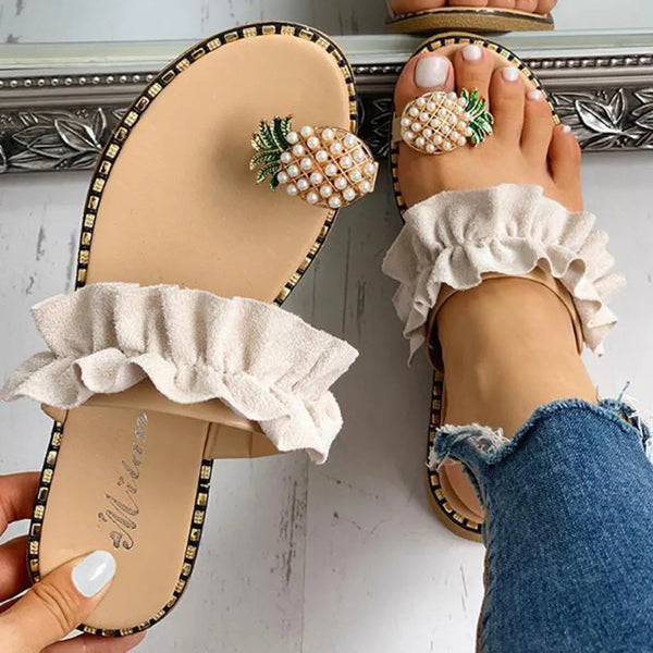 Trendy Pineapple Pearl Flat Sandals