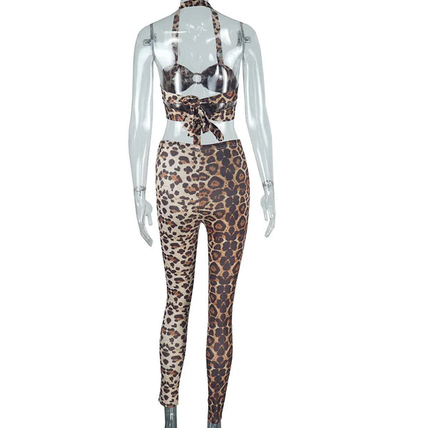 Trendy Two Piece Leopard Halter Crop Top And Jeggings Set