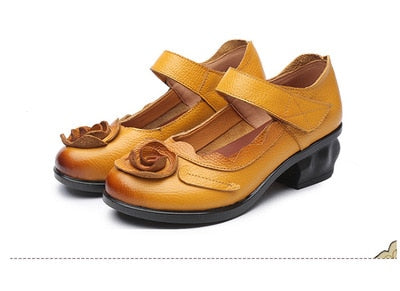 Trendy Retro Flower Round Toe Platform Shoes - TrendsetterbyTracy Boutique