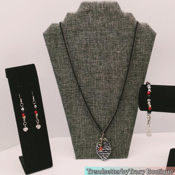 Trendy God Loves Endures Forever Isaiah 40:8 Bible Verse Statement Necklace Set - TrendsetterbyTracy Boutique