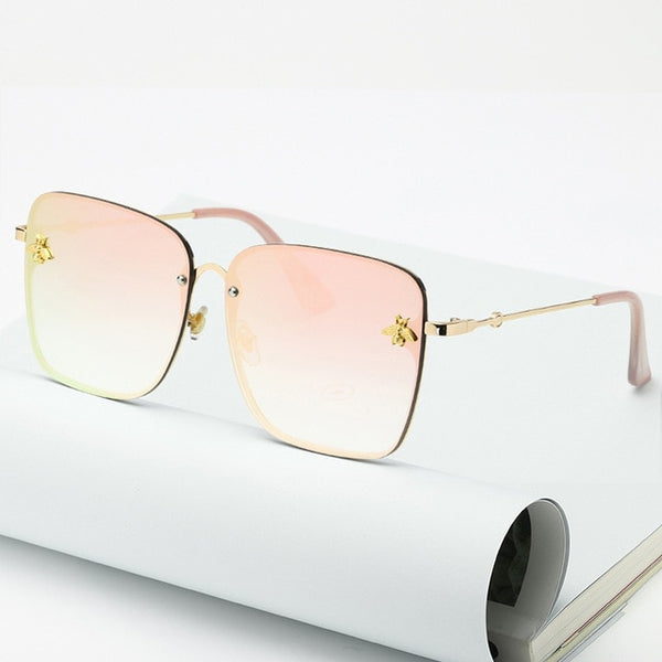 Trendy Oversized Rimless Square Sunglasses - TrendsetterbyTracy Boutique